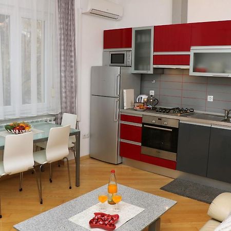 Apartment Elena 1, Zagreb City With Garage Екстериор снимка