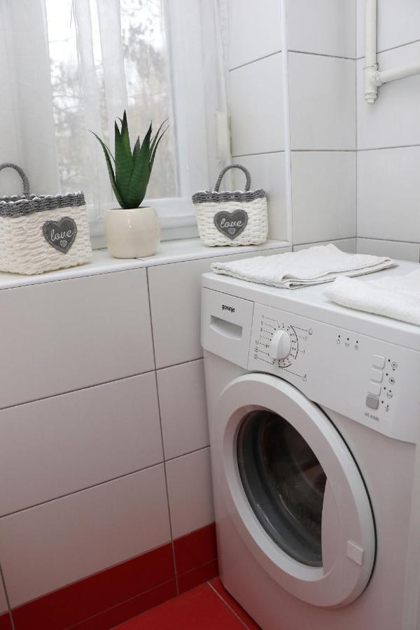 Apartment Elena 1, Zagreb City With Garage Екстериор снимка
