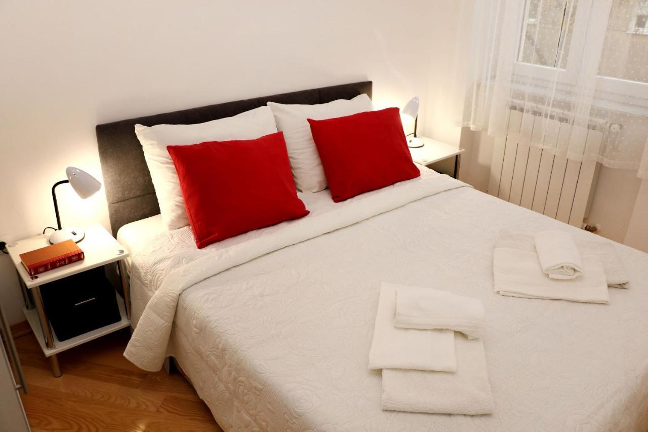 Apartment Elena 1, Zagreb City With Garage Екстериор снимка